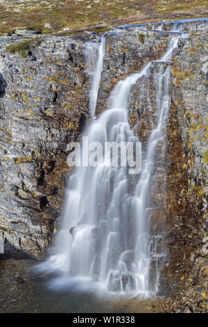 Storulfossen Cascade dans le parc national de Rondane, près de Lillehammer, Oppland, Østlandet, sud de la norvège, Norvège, Scandinavie, Europe du Nord, Europe Banque D'Images