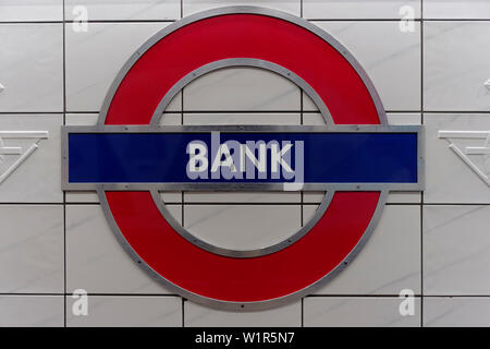 La station de métro Bank, City of London, UK Banque D'Images