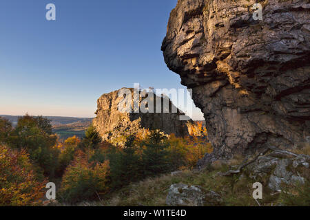 Bruchhauser Steine, près de Olsberg, sentier de randonnée Rothaarsteig, montagnes Rothaar, Sauerland, Rhénanie du Nord-Westphalie, Allemagne Banque D'Images