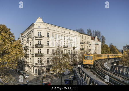 Schlesisches Tor, U1, U-Bahn, Kreuzberg, Berlin Banque D'Images