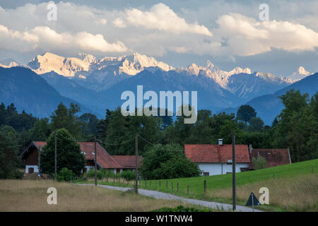 Montagnes du Karwendel, Penzberg, Haute-Bavière, Alpes, France, Europe Banque D'Images