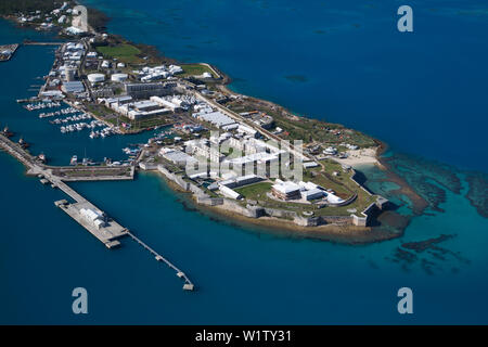 Dans la dernière partie du 20ème siècle, l'ancien Royal Naval Dockyard Bermudes a été développé dans un centre, le musée et le complexe des navires de croisière. Banque D'Images