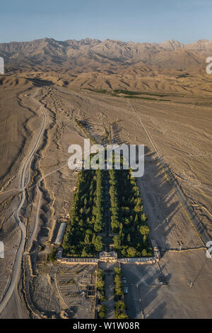 Shazdeh dans le jardin désert lut, l'Iran, l'Asie Banque D'Images