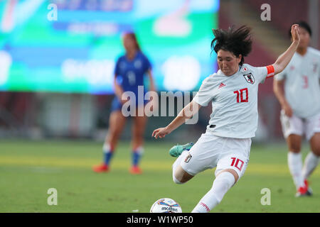 Stade Stadio Arechi, Salerno, Italie. 2 juillet, 2019. Yurina Imai (JPN), 2 juillet 2019 - Le Football : La 30e Universiade d'été 2019 Napoli Women's Group D match entre le Japon 2-1 Italie à Stade Stadio Arechi, Salerno, Italie. Credit : Naoki Morita/AFLO SPORT/Alamy Live News Banque D'Images