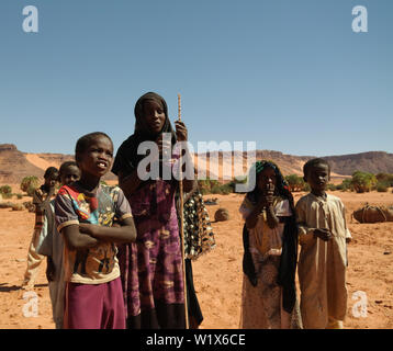 Portrait de Toubou, ou personnes Tubu - 10 novembre 2018 Demi village à Fada, l'Ennedi, Tchad Banque D'Images