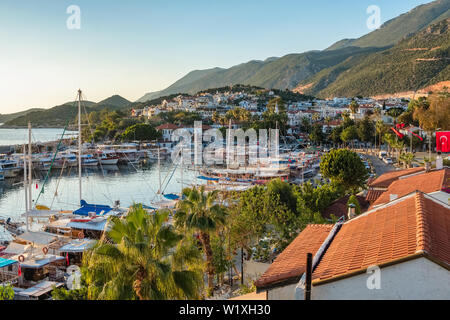 Belle ville méditerranéenne Kas en Turquie. Banque D'Images