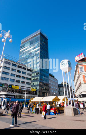 Trg Bana Josipa Jelacica,avec des gratte-ciel de Zagreb, Zagreb, Croatie Banque D'Images