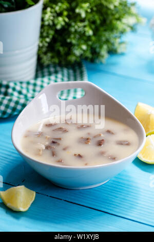 Soupe à la viande turc Kelle Paca Banque D'Images