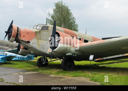Junkers JU 52/3m Avion militaire allemand 1931-1952 au Musée de l'Aviation Polonaise, Cracovie, Pologne, Europe. Banque D'Images