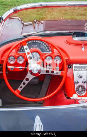 Beau vieux classique intérieur Chevrolet Corvette Banque D'Images