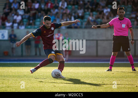 CARDIFF, Royaume-Uni. 4 juillet 2019. Dylan Rees de Cardiff a rencontré le FC de prendre une sanction en Europa League match à la Cardiff International Sports Stadium. © Photo Matthieu Lofthouse - Photographe indépendant Crédit : Matthieu Lofthouse/Alamy Live News Banque D'Images