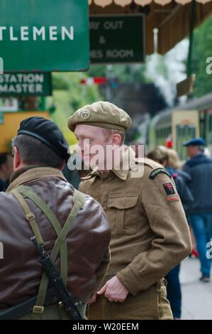 Les images prises à la ligne de cresson au cours de la 'guerre à la ligne' événement dans le Hampshire. Banque D'Images