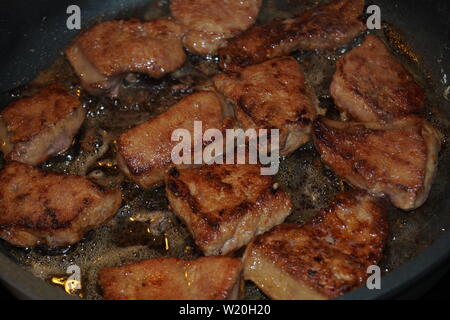 Veaux rosted Foie avec oignons purée de pommes de terre et compote Banque D'Images