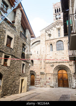 La Cathédrale de Santa María de Urgel est de style roman dans le style et date du 12ème siècle. Seo de Urgel. La Catalogne, Espagne. L'Europe Banque D'Images