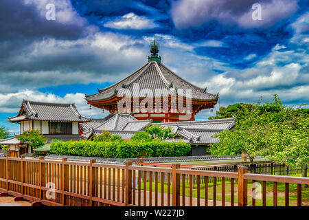 Kōfuku-ji. Un complexe de salles de temple bouddhiste et pagodes, avec musée de site mettant en valeur les trésors nationaux. Banque D'Images