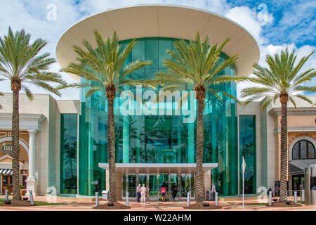 Orlando, Floride. Le 6 juin 2019 . Entrée principale du centre commercial Mall at Millenia Banque D'Images