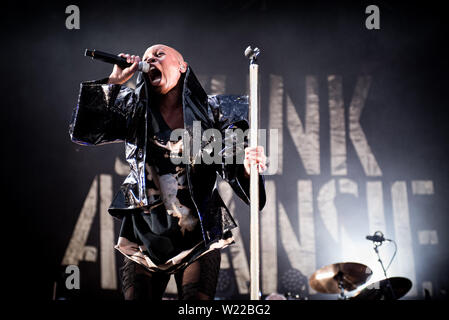 Stupinigi, Italie. Le 04 juillet, 2019. La peau, chanteur du groupe britannique Skunk Anansie, spectacle sur scène pour le 25e anniversaire de carrière de la bande à la visite de Stupinigi, au parc Stupinigi festival Sonic concert d'ouverture. Credit : Alessandro Bosio/Pacific Press/Alamy Live News Banque D'Images