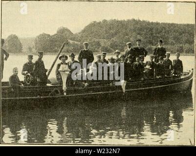 Image d'archive à partir de la page 127 du plancton-süsswasser Das ; Einführung in die. Süsswasser das-plancton ; Einführung in die freischwebende unserer organismenwelt teiche, flüsse und seebecken dasssswasserpl00zach Année : 1911 118 XIX. ®ic 33ioIogifd)e gare ,u pön. iftg. 50-rkurfiou lllanktou. eine uon JSdjülcru ßurriften ftatton (). erljatten Snglanb ; (eine folifie une Sorfot 1905 ben- 33roab" nmpfgegenb SBeften, eines im être§ ijnigrei S ?(f)§. Sta lien befit dans 9fiom nnb 9JJai(anb tubiengelegenljeiten§ tüafferbiologie für @ü. Öfterreic üor üier ift 3al)ren (1906) SOnnifigenj§ eine bie burc begütert Banque D'Images