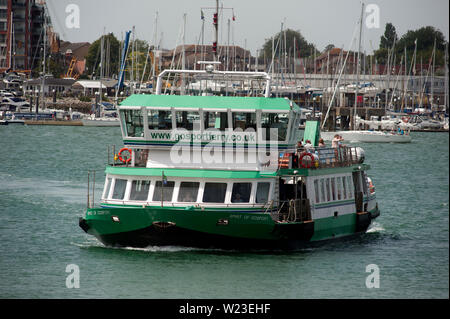 Gosport Ferry, le port de Portsmouth, Portsmouth, Hampshire, Angleterre, Royaume-Uni Banque D'Images