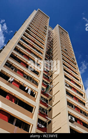 Singapour, Singapour - 20 novembre 2011 : le logement public hdb immeuble résidentiel dans le quartier de Toa Payoh Banque D'Images