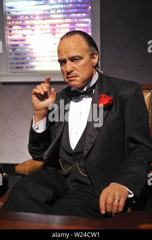 LOS ANGELES, CA. 21 juillet 2009 : la figure de cire de Marlon Brando - Ouverture officielle de Madame Tussauds Hollywood. La nouvelle attraction est de 55 millions de la première Madame Tussauds dans le monde à être construit à partir de la base. Il est situé sur Hollywood Boulevard juste à côté de la célèbre Grauman's Chinese Theatre. © 2009 Paul Smith / Featureflash Banque D'Images