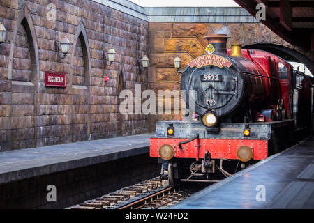 Hogsmeade. Poudlard Express. Le monde magique de Harry Potter. Universal Studios Banque D'Images