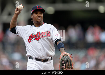 16 mai 2019 : Cleveland Indians Jose Ramirez (11) en action lors d'un match entre les Orioles de Baltimore et les Indians de Cleveland le 16 mai 2019 au Progressive Field de Cleveland, OH. Adam Lacy/CSM. Banque D'Images