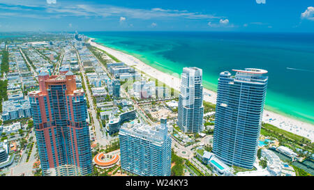 Vue aérienne ville Miami Beach. South Beach. La Floride. USA. Banque D'Images