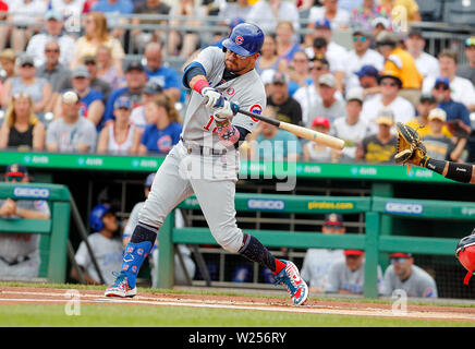Pittsburgh, Pennsylvanie, USA. 4 juillet, 2019. Le voltigeur des Cubs de Chicago Kyle Hager (12) en action lors d'un match entre les Cubs de Chicago et les Pirates de Pittsburgh au PNC Park, à Pittsburgh, en Pennsylvanie. (Crédit photo : Nicholas T. LoVerde/Cal Sport Media) Credit : csm/Alamy Live News Banque D'Images