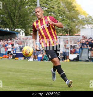 Leeds, UK. Le 06 juillet, 2019. Nethermoor Park, Guiseley, Leeds, West Yorkshire, le 6 juillet 2019. La saison pré- Friendly Guiseley AFC v Bradford City. Vaughnan James de Bradford City Crédit : Touchlinepics/Alamy Live News Banque D'Images