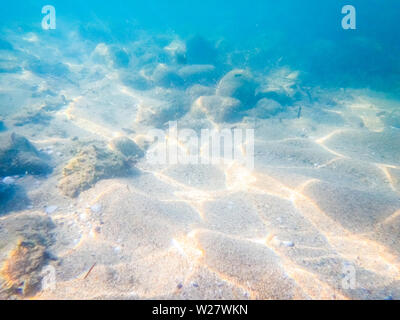 Underwater mer bas - Image de l'océan - Photo prise sous l'eau Banque D'Images