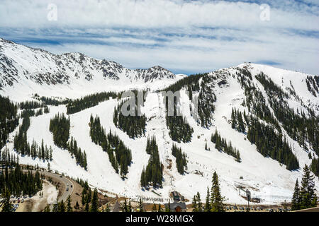 Arapahoe Basin Ski Area dans le Colorado Rockies Banque D'Images