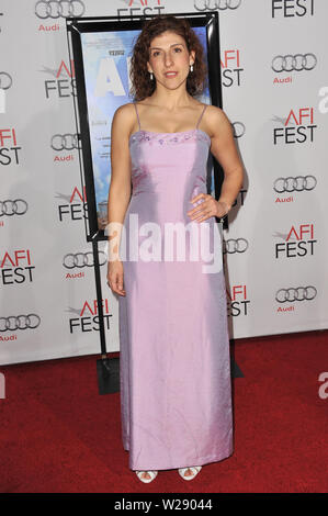 LOS ANGELES, CA. 07 novembre 2010 : Karina Gidi au Festival de l'avant-première de son film 'Abel' au Grauman's Chinese Theatre, à Hollywood. © 2010 Paul Smith / Featureflash Banque D'Images