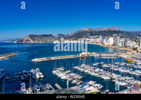 Mediterranean Resort Calpe près de Valence, Costa Blanca, Espagne Banque D'Images