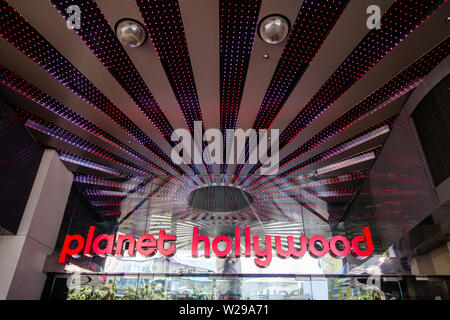 Entrée extérieure de la Planète Hollywood Casino and Resort sur le Strip à Las Vegas. Planet Hollywood possède plus de 2500 chambres et un casino. Banque D'Images