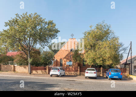 STANDERTON, AFRIQUE DU SUD - 2 mai 2019 : l'église anglicane St Andrews à Standerton, dans la province du Mpumalanga Banque D'Images