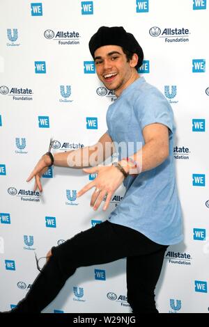 ***PHOTO*** ACTEUR CAMERON BOYCE EST DÉCÉDÉ À L'ÂGE DE 20 ANS AURAIT ÉTÉ À LA SUITE D'UNE SAISIE. LOS ANGELES, CA - 25 avril : Cameron Boyce nous assiste à l'événement de la Californie à la Journée "fabuleux" Forum le 25 avril 2019 à Los Angeles, Californie. Photo : imageSPACE /MediaPunch MediaPunch Crédit : Inc/Alamy Live News Banque D'Images