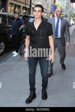 ***PHOTO*** ACTEUR CAMERON BOYCE EST DÉCÉDÉ À L'ÂGE DE 20 ANS AURAIT ÉTÉ À LA SUITE D'UNE SAISIE. NEW YORK, NY - 17 juillet : Cameron Boyce à l'Apple Store de SoHo la promotion de descendants 2 à New York le 17 juillet 2017. Credit : RW/MediaPunch Banque D'Images