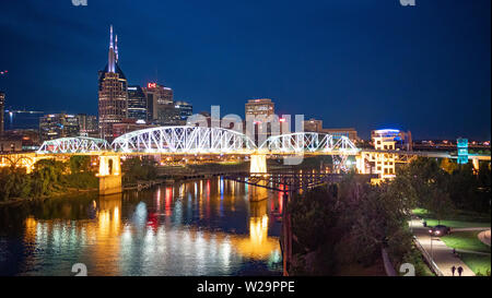 Nashville par nuit - vue magnifique sur l'horizon Banque D'Images