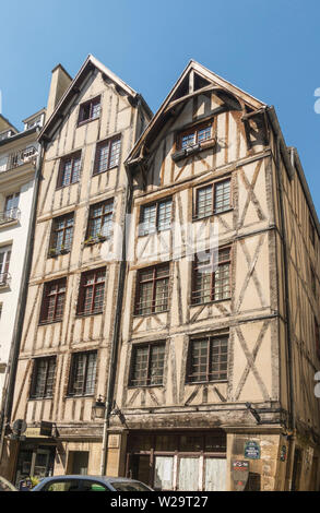 Maisons médiévales, maison bois, datant du 14e siècle à Paris, France. Banque D'Images