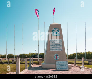 La Seconde Guerre mondiale, deux D-Day-nous 1ère Brigade spéciale du génie à l'extérieur de Utah Beach Memorial Museum, Sainte-Marie-du-Mont, Normandie, France Banque D'Images