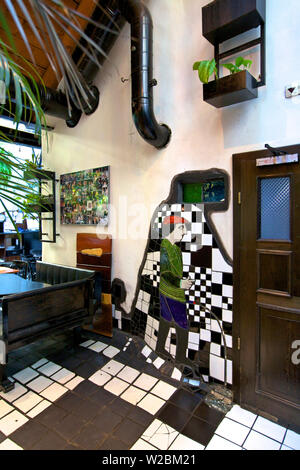 Toilettes Hundertwasser Kunst Haus Wien Entrée Musée Hundertwasser, Vienne, Autriche, Europe Centrale Banque D'Images