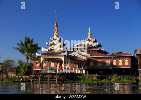 Myanmar (Birmanie), l'État Shan, au Lac Inle, Village Nampan Banque D'Images