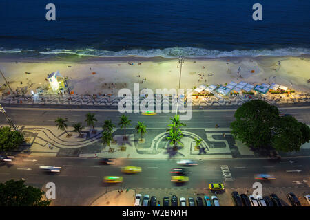 La plage de Copacabana, Rio de Janeiro, Brésil Banque D'Images