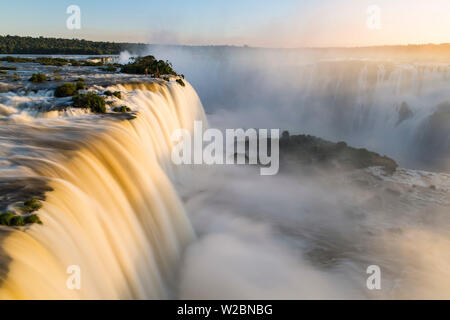 Vue aérienne sur Iguacu Falls, Foz Do Iguacu, IguaÃ§u (Iguazu) Parc National, Brésil, Amérique du Sud