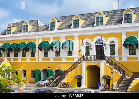 Willemstad, Curaçao, Punda, Fort Amsterdam, Palais du Gouverneur et le musée de l'Église de Fort Banque D'Images