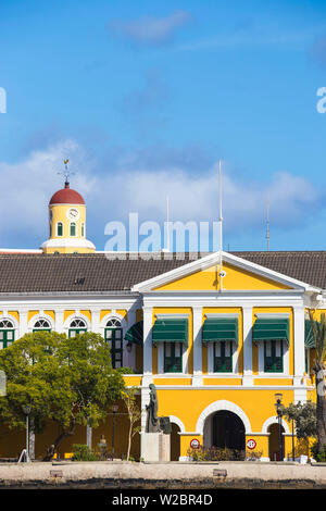 Willemstad, Curaçao, Punda, Fort Amsterdam, Palais du Gouverneur et le musée de l'Église de Fort Banque D'Images