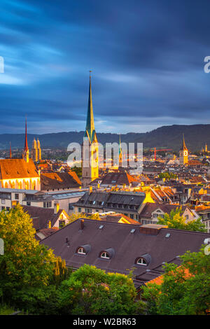 Sur les toits de la ville, Zurich, Suisse Banque D'Images