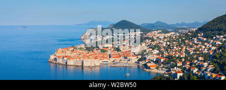 View sur Stari Grad (vieille ville) et de côte, Dubrovnik, Dalmatie, Croatie Banque D'Images