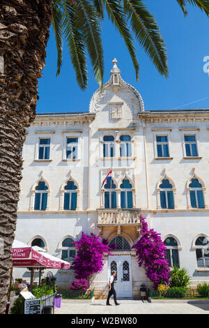 La pittoresque Lucic Palace à Trogir, Trogir, Hvar, Dalmatie, Croatie Banque D'Images